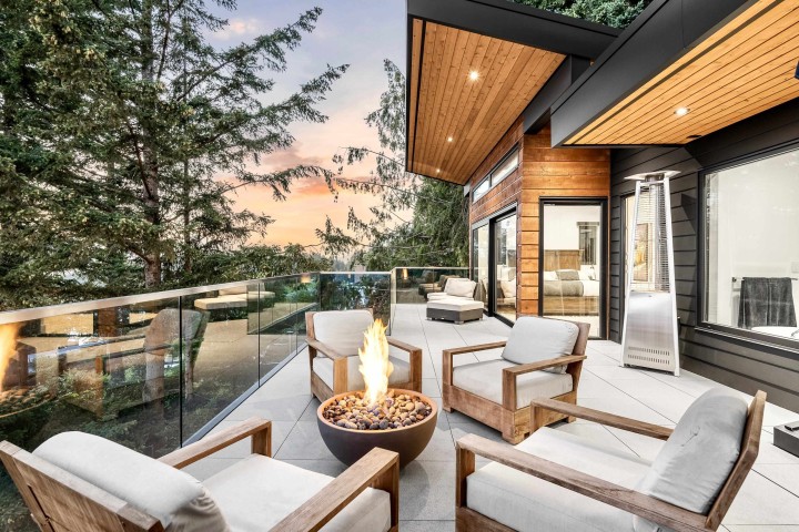 Photo 3 at 6224 St. Georges Place, Gleneagles, West Vancouver