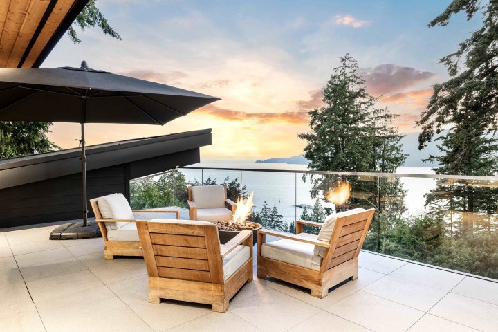 Photo 4 at 6224 St. Georges Place, Gleneagles, West Vancouver