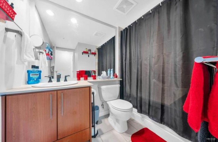 Photo 16 at 201 - 550 Pacific Street, Yaletown, Vancouver West