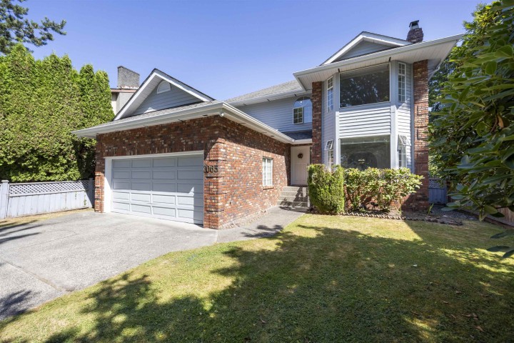 Photo 3 at 2063 W 47th Avenue, Kerrisdale, Vancouver West