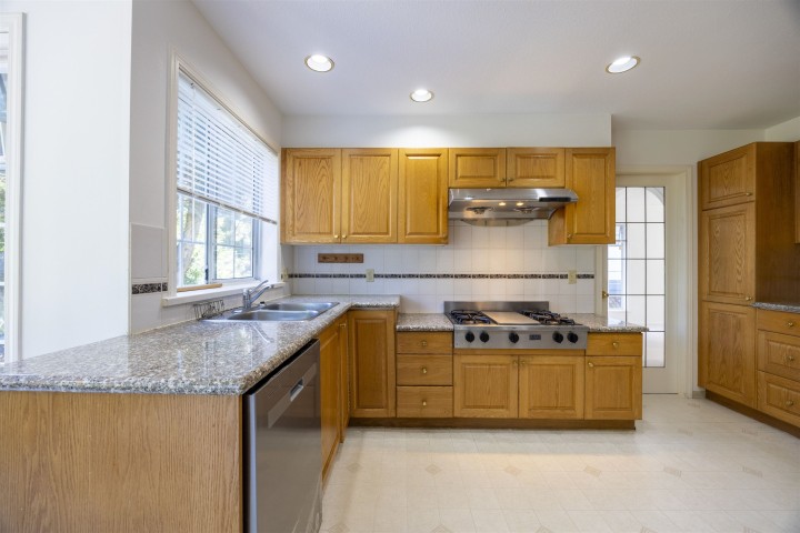 Photo 19 at 2063 W 47th Avenue, Kerrisdale, Vancouver West