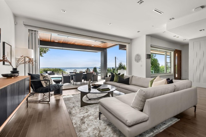 Photo 6 at 1265 Queens Avenue, British Properties, West Vancouver