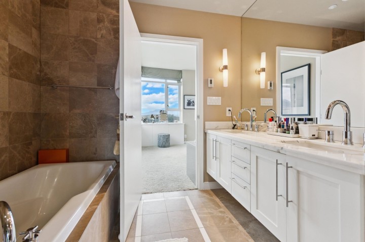 Photo 17 at PH2501 - 1616 Bayshore Drive, Coal Harbour, Vancouver West