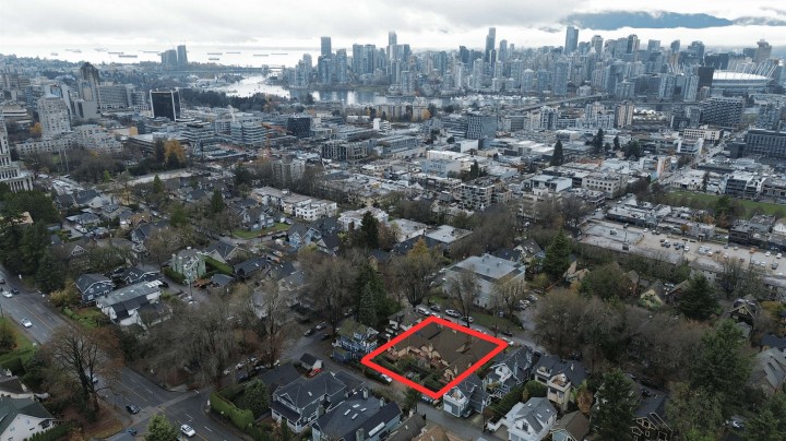 Photo 3 at 154-168 W 11th Avenue, Mount Pleasant VW, Vancouver West