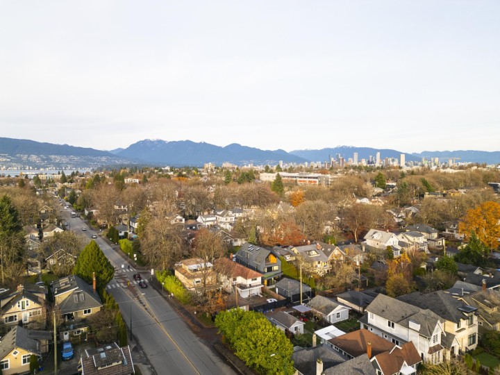 Photo 39 at 1 - 2764 W 14th Avenue, Kitsilano, Vancouver West