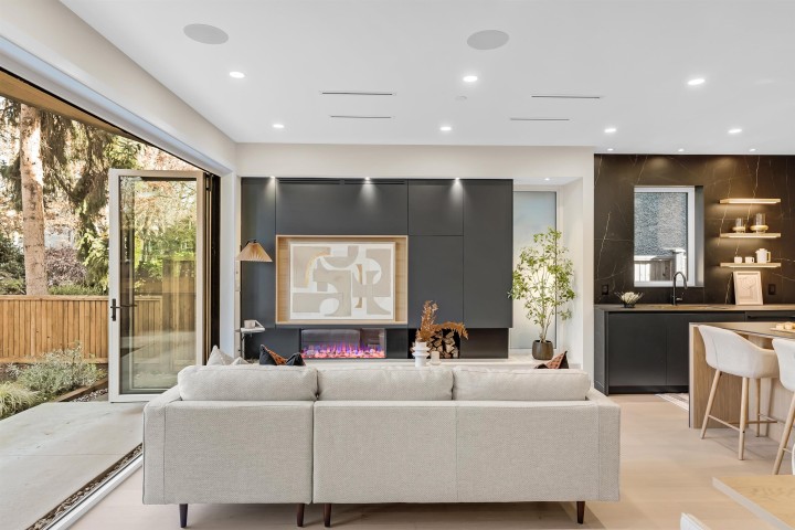 Photo 5 at 2 - 2764 W 14th Avenue, Kitsilano, Vancouver West