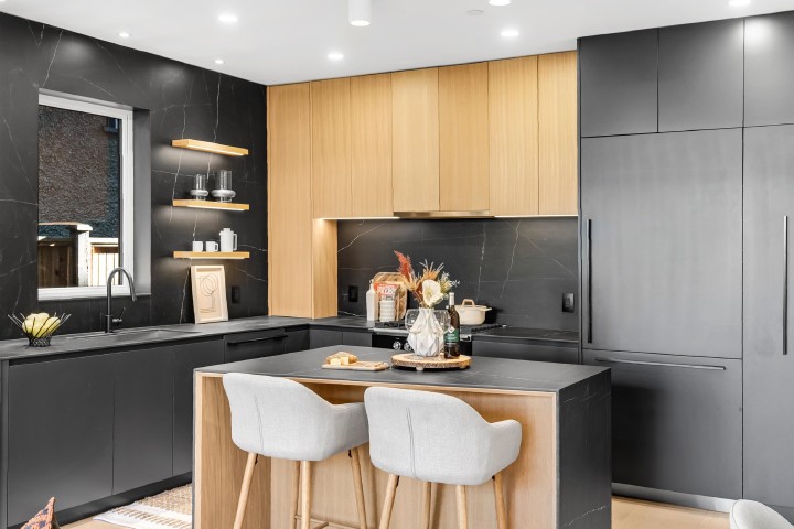 Photo 11 at 2 - 2764 W 14th Avenue, Kitsilano, Vancouver West