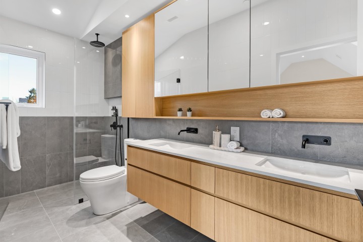 Photo 29 at 2 - 2764 W 14th Avenue, Kitsilano, Vancouver West