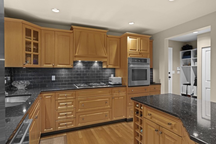 Photo 8 at 4641 Woodburn Road, Cypress Park Estates, West Vancouver