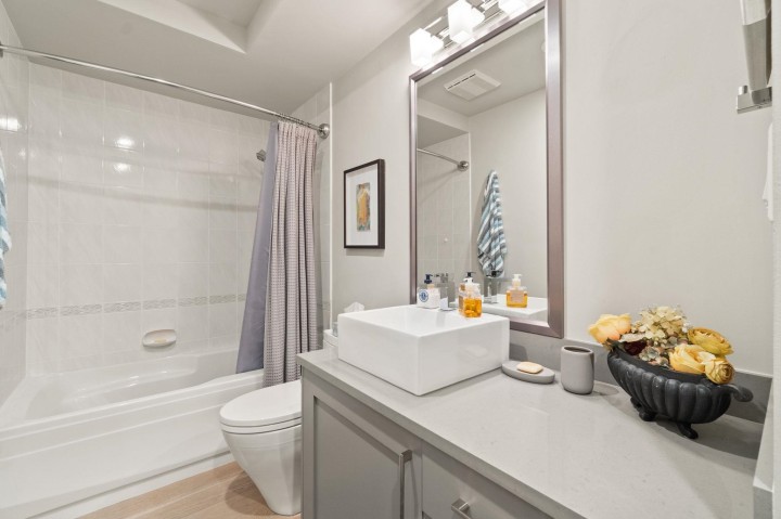 Photo 19 at 201 - 3105 Deer Ridge Drive, Deer Ridge WV, West Vancouver