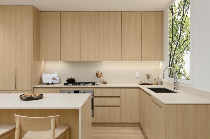 Photo 4 at 103 - 2810 Nanaimo Street, Renfrew Heights, Vancouver East