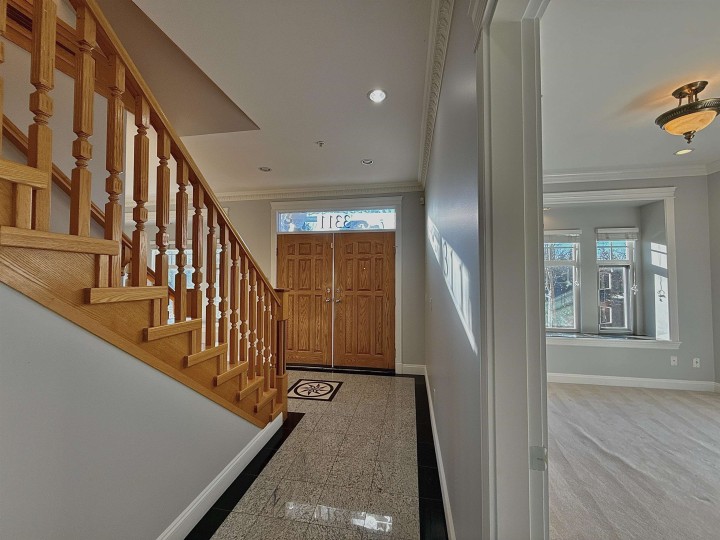 Photo 3 at 3311 E 44th Avenue, Killarney VE, Vancouver East