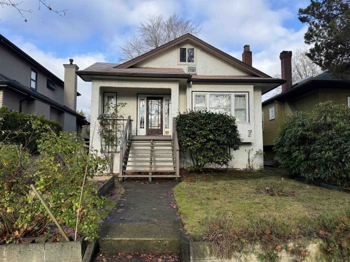 Photo 1 at 2319 W 47th Avenue, Kerrisdale, Vancouver West