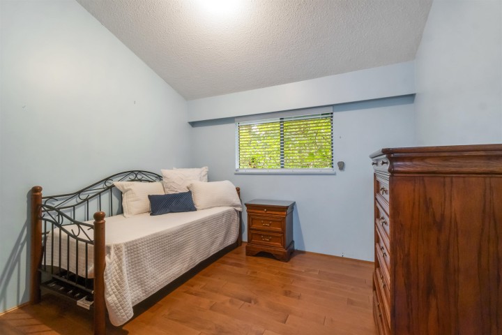 Photo 19 at 4262 Yuculta Crescent, University VW, Vancouver West