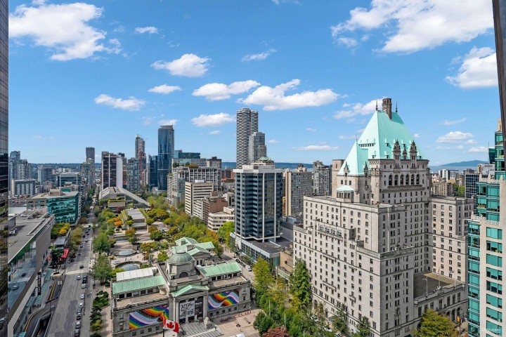 Photo 14 at 2405 - 667 Howe Street, Downtown VW, Vancouver West