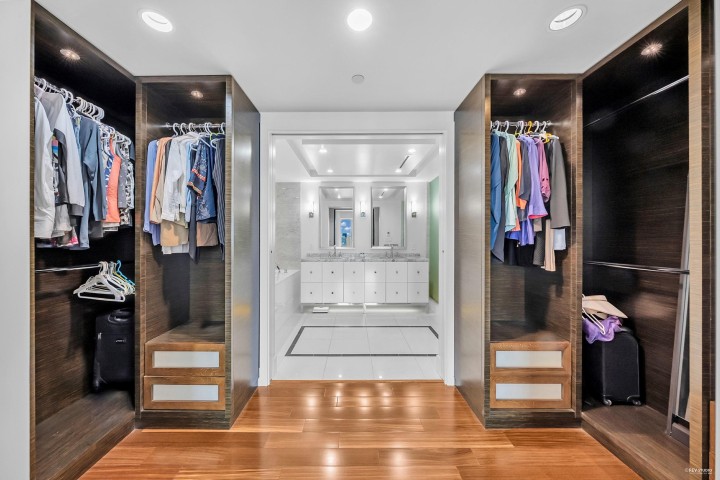 Photo 19 at 2405 - 667 Howe Street, Downtown VW, Vancouver West