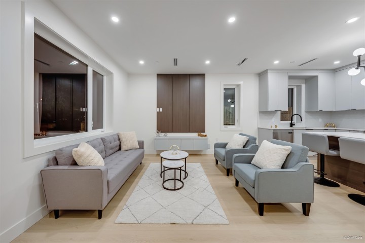 Photo 3 at 1 - 6730 Heather Street, South Cambie, Vancouver West