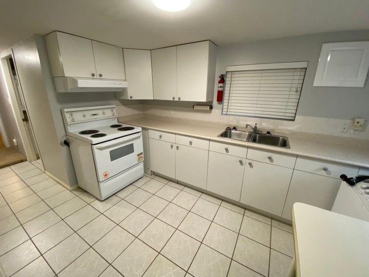 Photo 3 at 1326 Windermere Street, Renfrew VE, Vancouver East