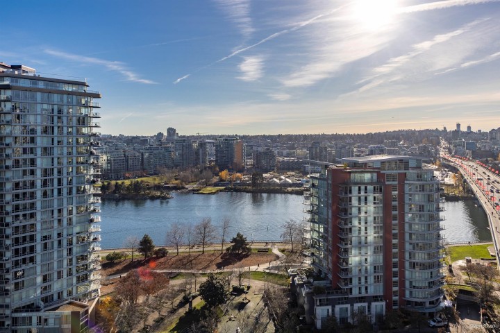 Photo 19 at 912 - 68 Smithe Street, Downtown VW, Vancouver West