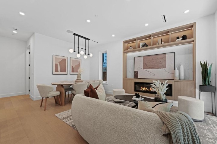 Photo 12 at 1 - 3880 W 23rd Avenue, Dunbar, Vancouver West