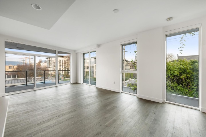 Photo 3 at 302 - 2888 Arbutus Street, Kitsilano, Vancouver West