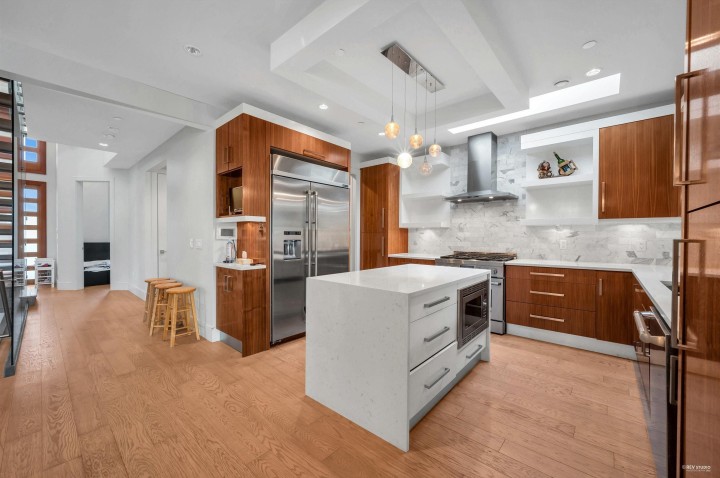 Photo 6 at 1450 Fulton Avenue, Ambleside, West Vancouver