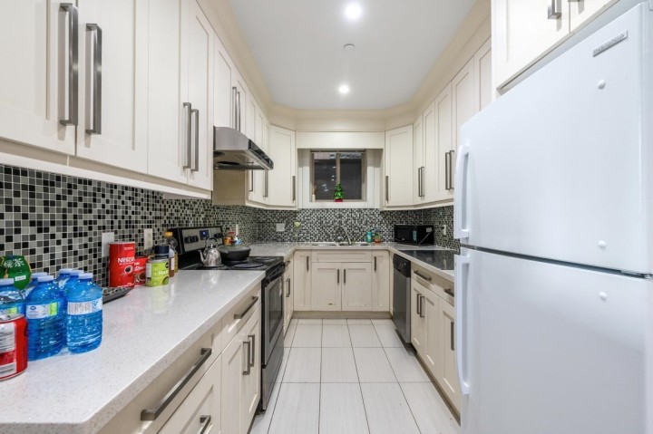 Photo 32 at 1450 Fulton Avenue, Ambleside, West Vancouver