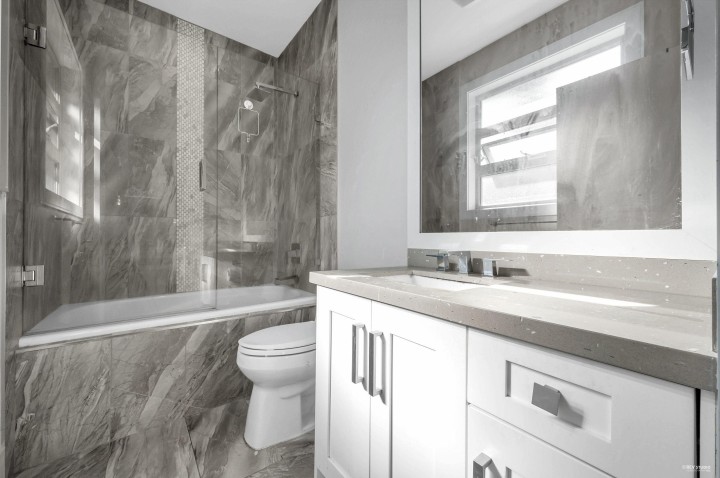 Photo 28 at 1450 Fulton Avenue, Ambleside, West Vancouver