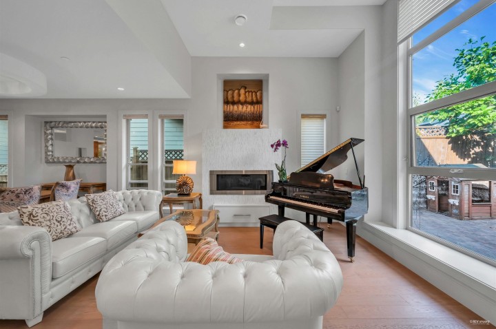 Photo 10 at 1450 Fulton Avenue, Ambleside, West Vancouver