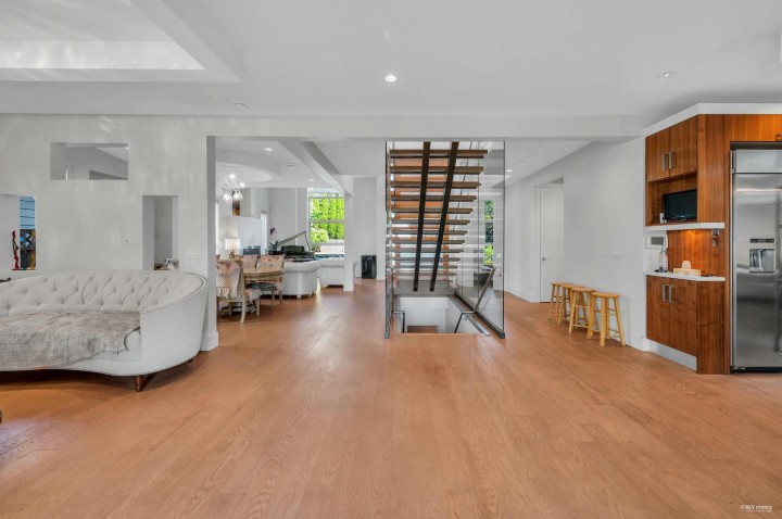 Photo 15 at 1450 Fulton Avenue, Ambleside, West Vancouver