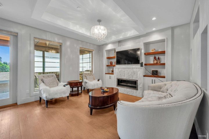 Photo 11 at 1450 Fulton Avenue, Ambleside, West Vancouver