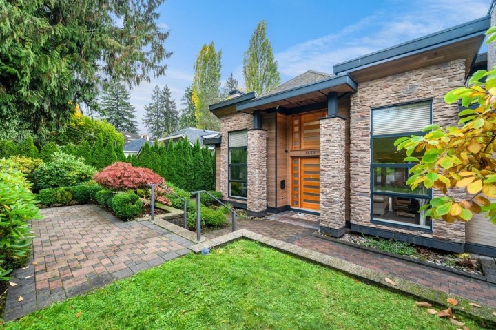 Photo 39 at 1450 Fulton Avenue, Ambleside, West Vancouver