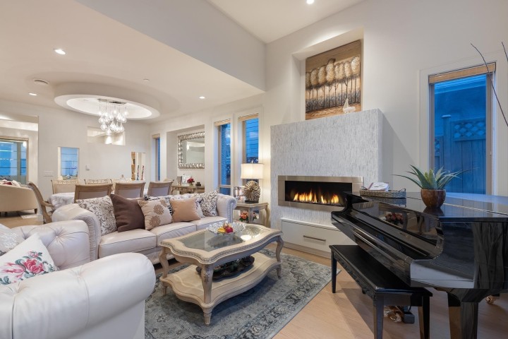 Photo 4 at 1450 Fulton Avenue, Ambleside, West Vancouver