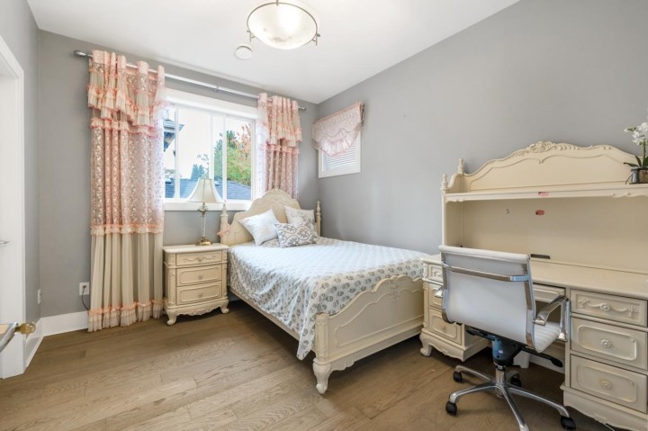 Photo 25 at 1450 Fulton Avenue, Ambleside, West Vancouver