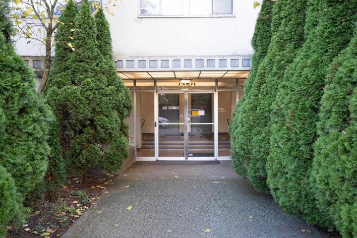 Photo 33 at 901 - 1250 Burnaby Street, West End VW, Vancouver West