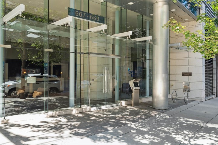 Photo 31 at 2702 - 667 Howe Street, Downtown VW, Vancouver West