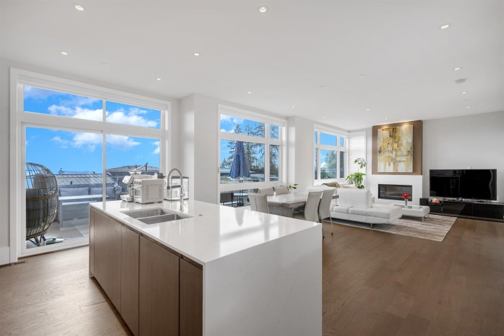 Photo 5 at 2997 Burfield Place, Cypress Park Estates, West Vancouver