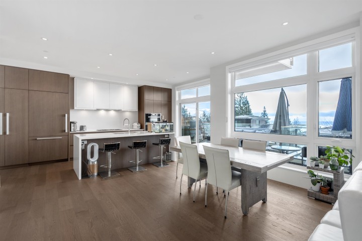 Photo 10 at 2997 Burfield Place, Cypress Park Estates, West Vancouver