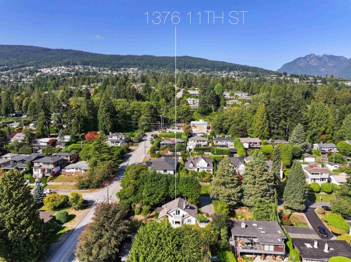 Photo 33 at 1376 11th Street, Sentinel Hill, West Vancouver