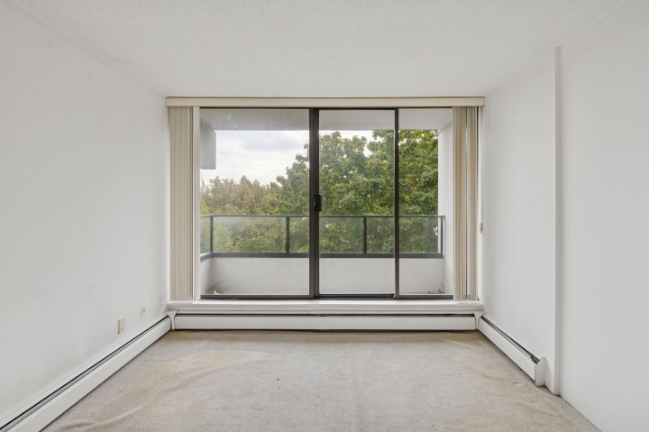 Photo 13 at 301 - 1995 Beach Avenue, West End VW, Vancouver West