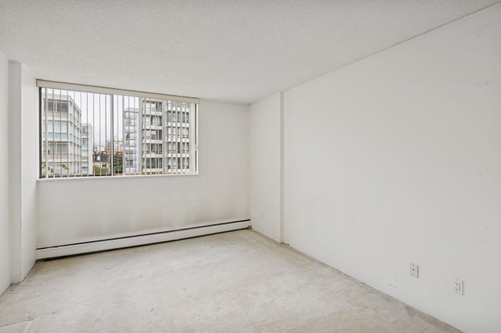 Photo 16 at 301 - 1995 Beach Avenue, West End VW, Vancouver West