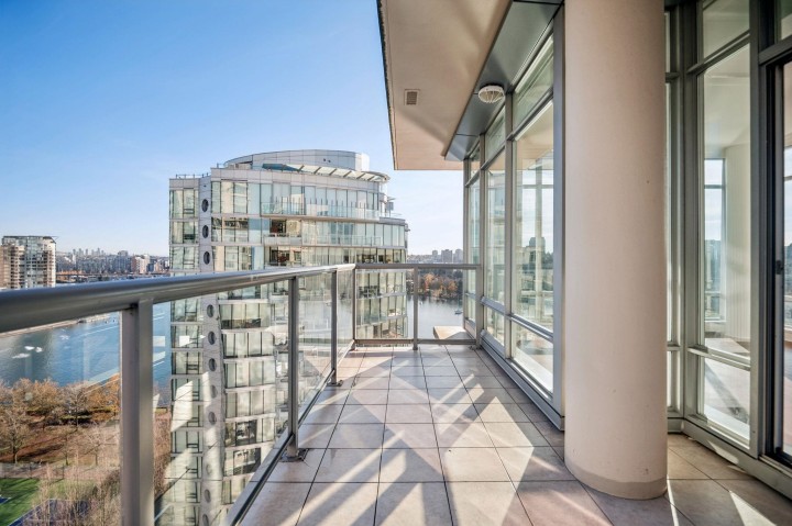 Photo 23 at 1903 - 1515 Homer Mews, Yaletown, Vancouver West