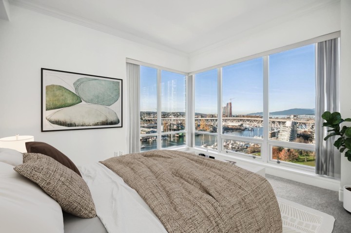 Photo 13 at 1903 - 1515 Homer Mews, Yaletown, Vancouver West