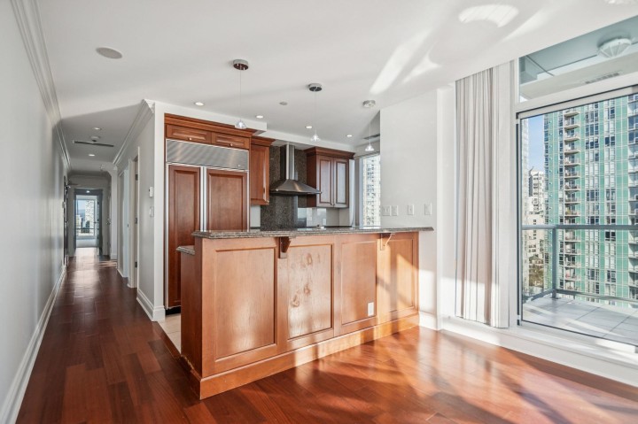 Photo 7 at 1903 - 1515 Homer Mews, Yaletown, Vancouver West