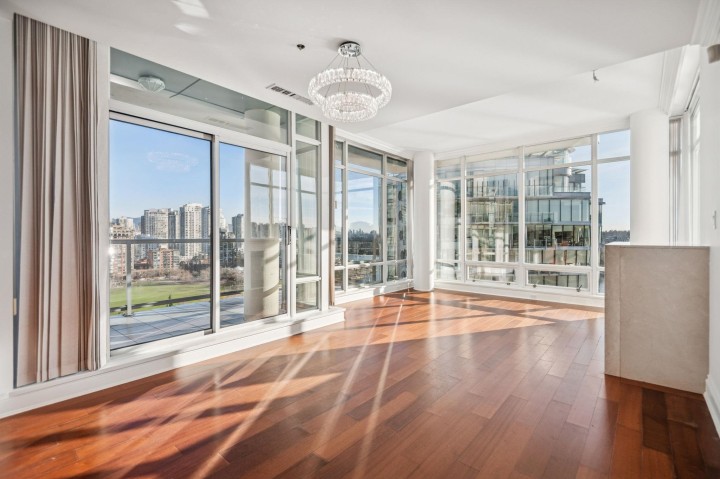 Photo 5 at 1903 - 1515 Homer Mews, Yaletown, Vancouver West