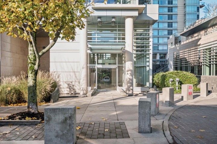 Photo 33 at 1903 - 1515 Homer Mews, Yaletown, Vancouver West