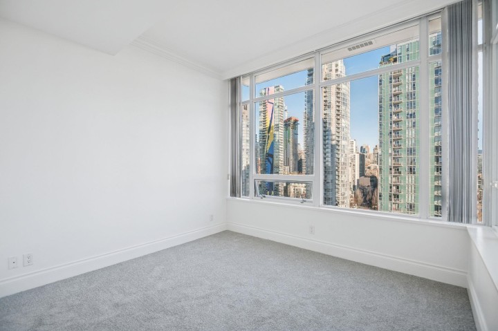 Photo 18 at 1903 - 1515 Homer Mews, Yaletown, Vancouver West