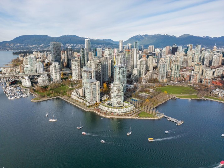 Photo 37 at 1903 - 1515 Homer Mews, Yaletown, Vancouver West