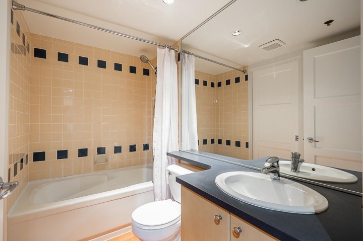 Photo 28 at 311 - 819 Hamilton Street, Downtown VW, Vancouver West