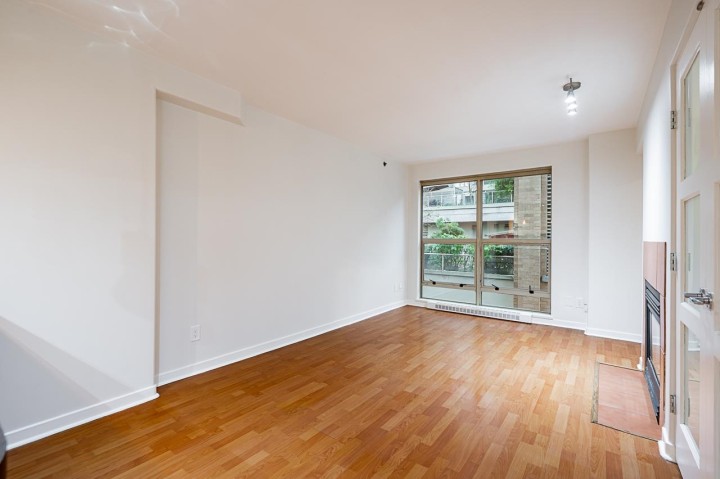 Photo 10 at 311 - 819 Hamilton Street, Downtown VW, Vancouver West